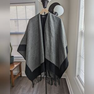 Lulu's Sweater Poncho Wrap
